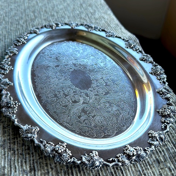 Wm Rogers Hamilton Silver Plate EP on Copper Decorating Oval Service Tray - Picture 1 of 7